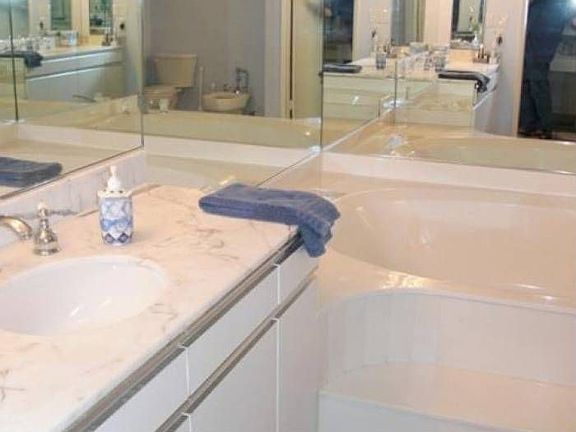 MASTER BATH SPA