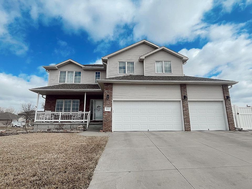 1st image of 8837 Prairie Village Cir