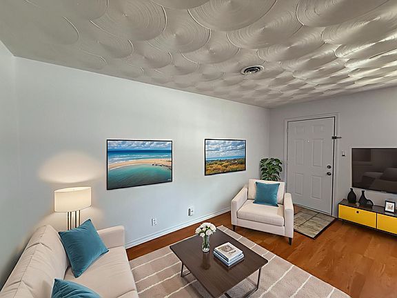 3rd image of 211 Skyway Dr APT 5