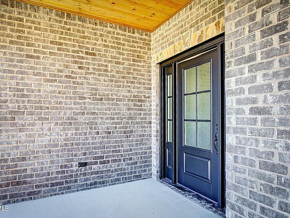 4th image of 349 Gransley Ct