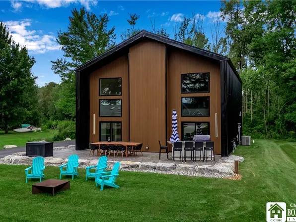 3695 Lakeland Rd N, Stow, NY 14785