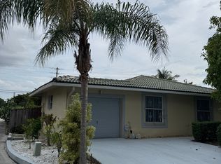 (Undisclosed Address), Pembroke Pines, FL 33025