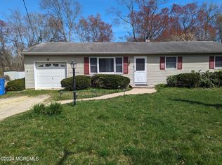 291 Kent Rd, Howell, NJ 07731