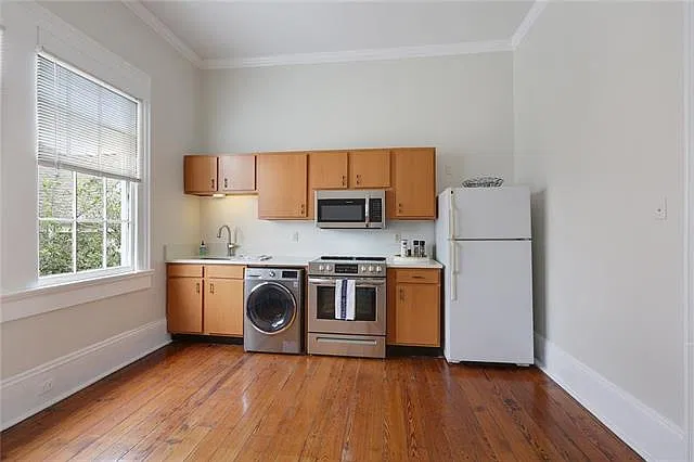 1 bed, 1.0 bath, 800 sqft, $1,800 — Photo 4