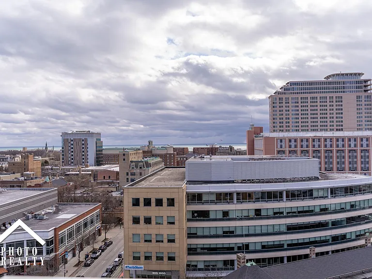 1640 Maple Ave #1208 — Photo 32
