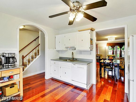 4th image of 20015 Hoffstead Ln