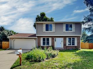 5216 S Pitkin Ct, Centennial, CO 80015