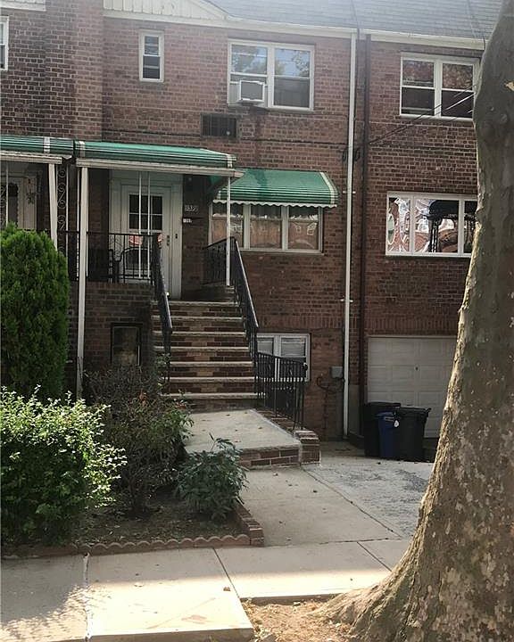 2nd image of 1399 E 53rd St