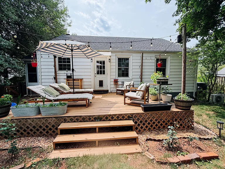 1215 Cherry Ave — Photo 4