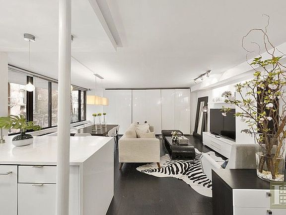 2nd image of 309 E 49th St APT 2C