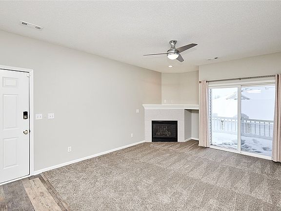 3rd image of 1340 SE Florence Dr Unit 23U