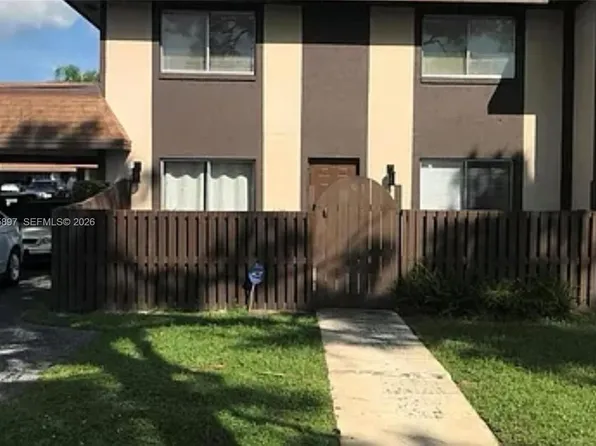 2148 Sherwood Forest Blvd APT 1, West Palm Beach, FL 33415
