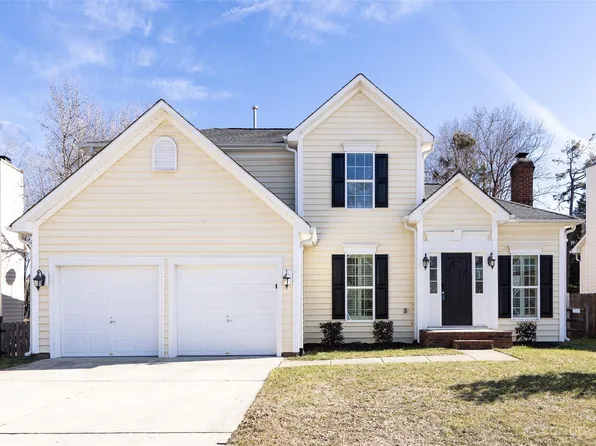 7413 Tupelo Ln, Charlotte, NC 28269