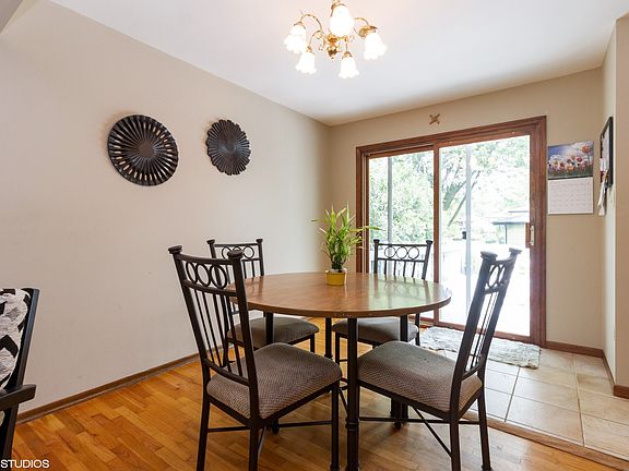 5th image of 14925 La Reina Real St