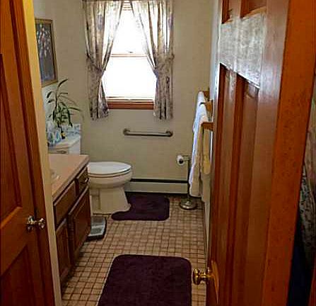 5th image of 24 Oakridge Dr