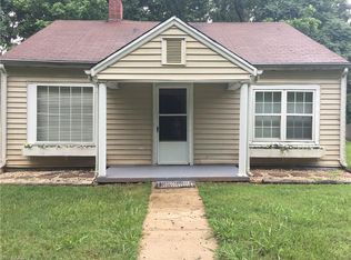 2730 Old Winston Rd, Pilot Mtn, NC 27041