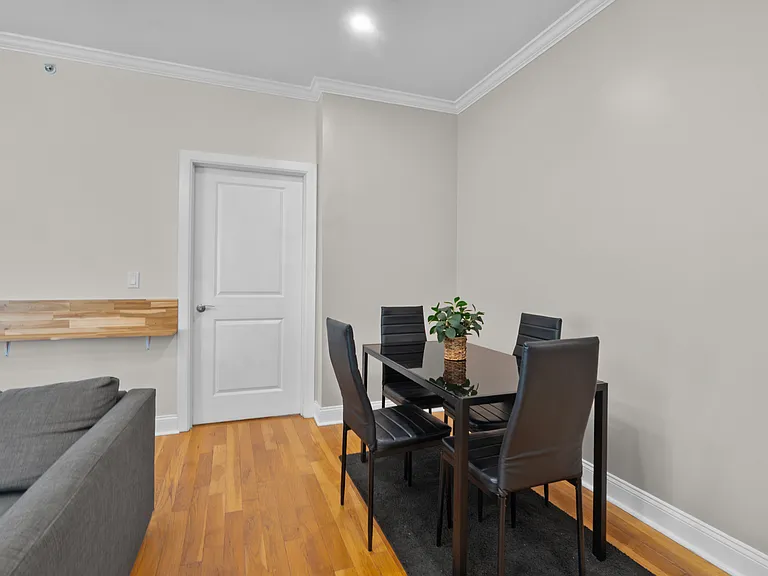 5501 Hudson Ave #407 — Photo 6