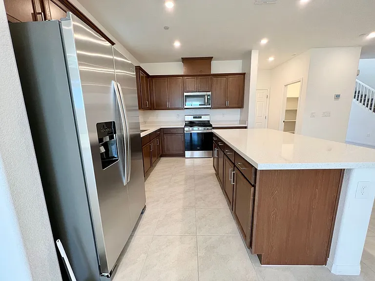 10937 Oregano Ave — Photo 11
