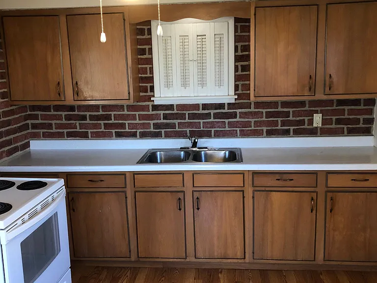 879 Genesee Ave NE #2 — Photo 10