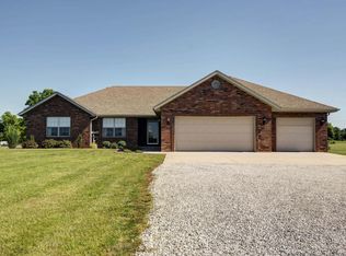 38 Oak Leaf Trl, Billings, MO 65610