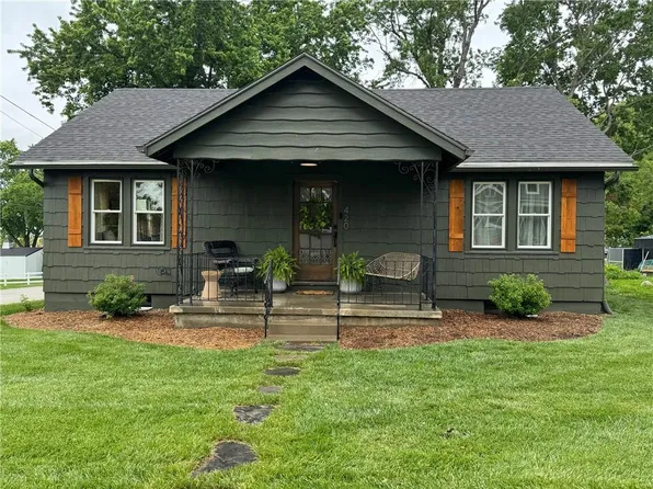 420 South St, Bucyrus, KS 66013