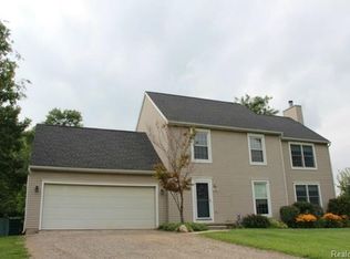 4161 Potts Rd, Fowlerville, MI 48836