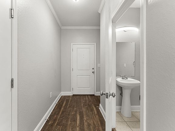 2nd image of 23 S Sand Palm Rd