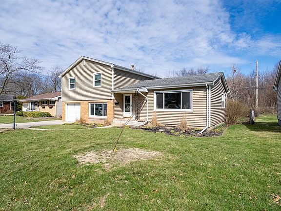 4th image of 600 Sheridan Rd