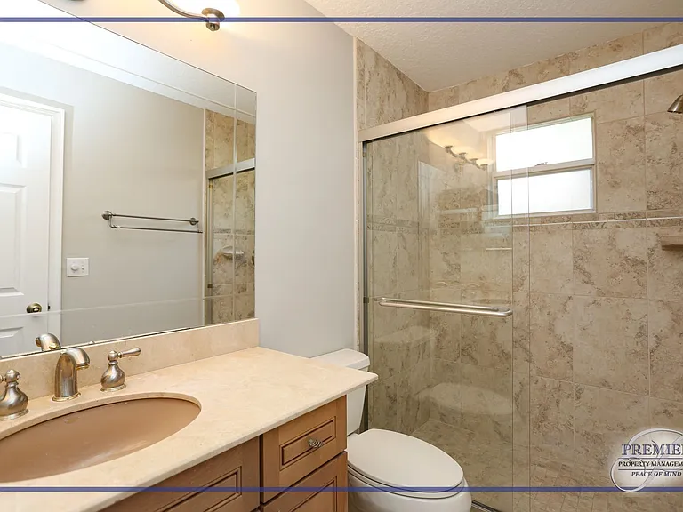 402 Emerald Bay Cir #E7 — Photo 41