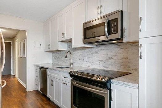2nd image of 60 Longwood Ave #808B