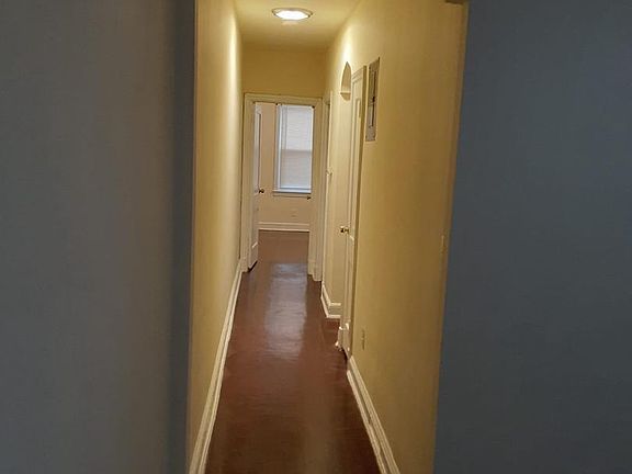 3rd image of 4820 New Hampshire Ave NW