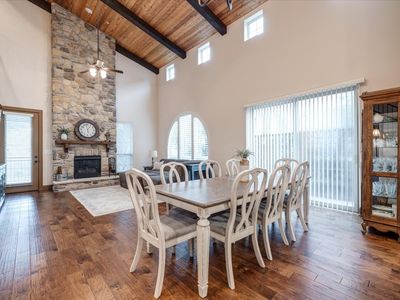 516 Via Amalfi, Irving, TX, 75039