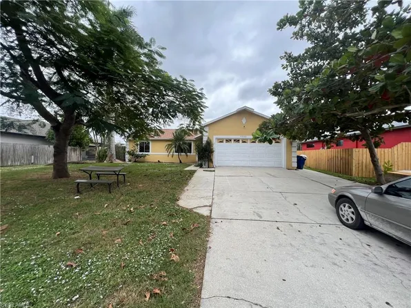 9092 Bryant RD, FORT MYERS, FL 33967
