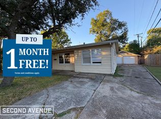 2003 Kentucky St, Baytown, TX 77520