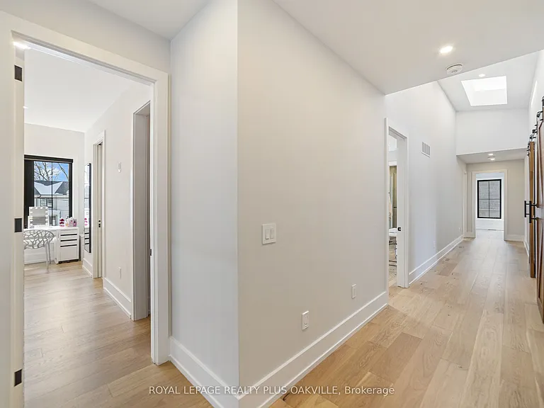 2057 Salvator Blvd — Photo 22