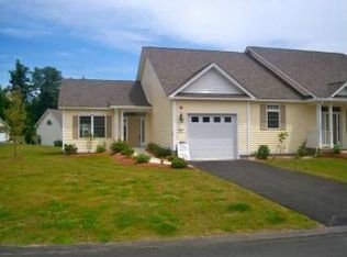 47 Old Stage Rd, Litchfield, NH 03052