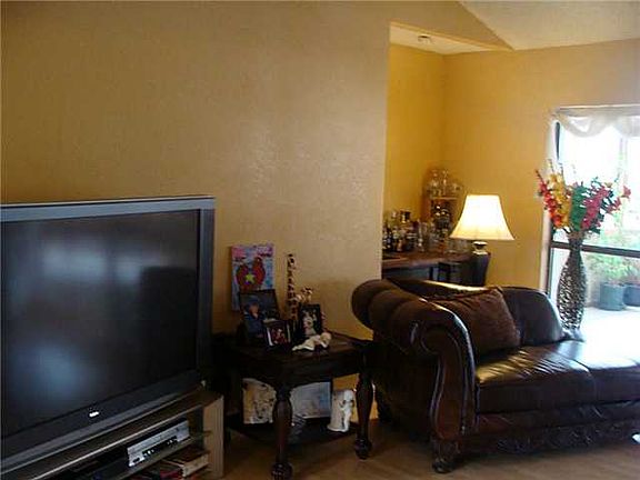 4th image of 10920 Vista Del Sol Dr
