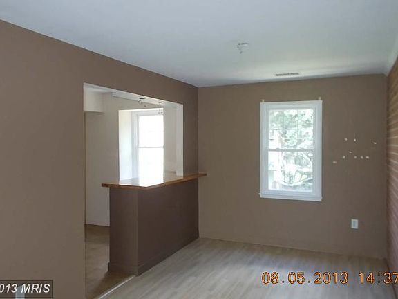5th image of 770 Quince Orchard Blvd APT 202