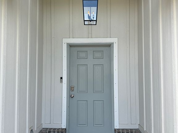 4th image of 12922 Sophie Falls Ave