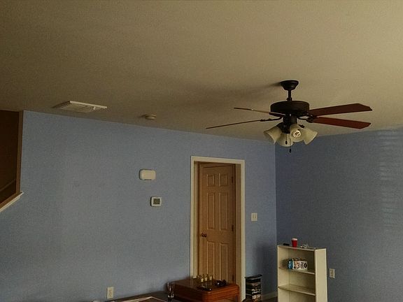3rd image of 110 Aaron Pl APT 108