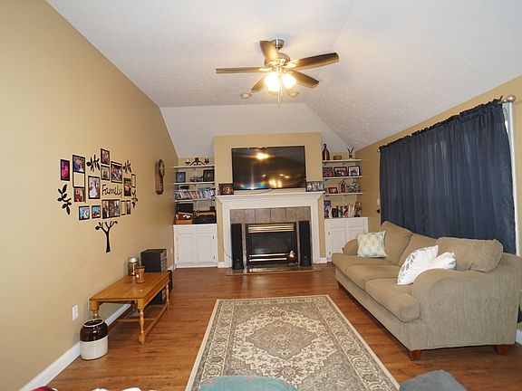 2nd image of 41 Egs Blvd