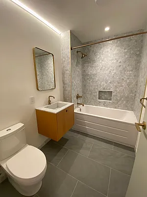 Rented by Compass | media 24