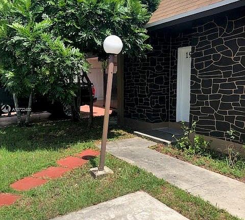 5th image of 19219 NW 53rd Circle Pl