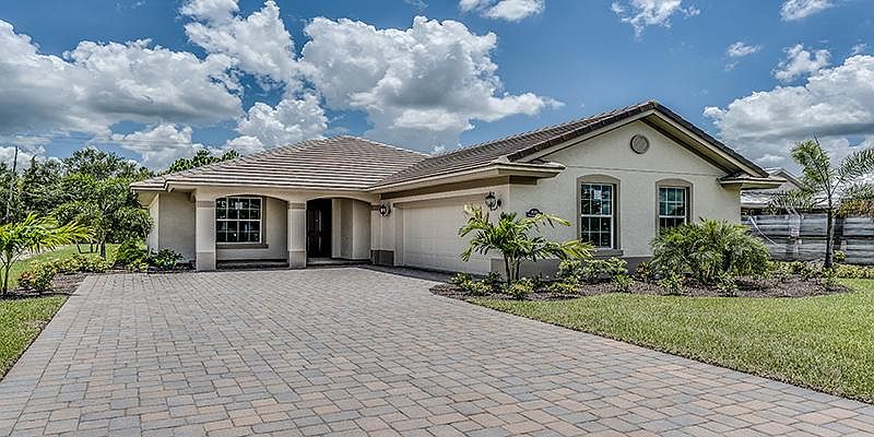 2nd image of 2632 Conifer Dr