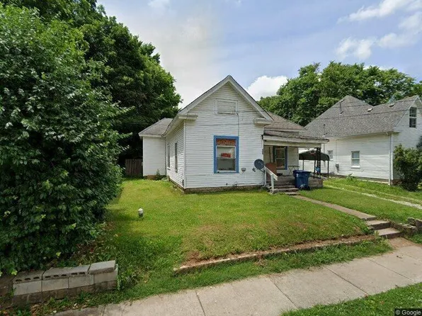 851 S Weaver Avenue, Springfield, MO 65806