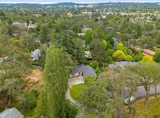 1941 Mayfair Dr, Saanich, BC V8P1R1