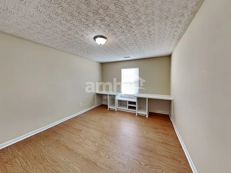 2143 Skylar Leigh Dr — Photo 16