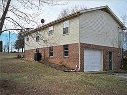 1st image of 2207 Glory Dr