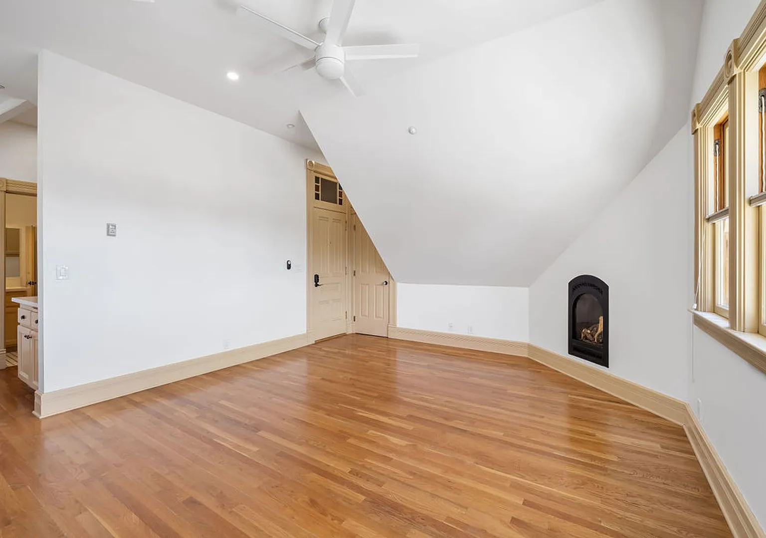 1314 Palm — Photo 3