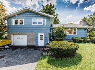 105 Marsh Dr, Syracuse, NY 13214